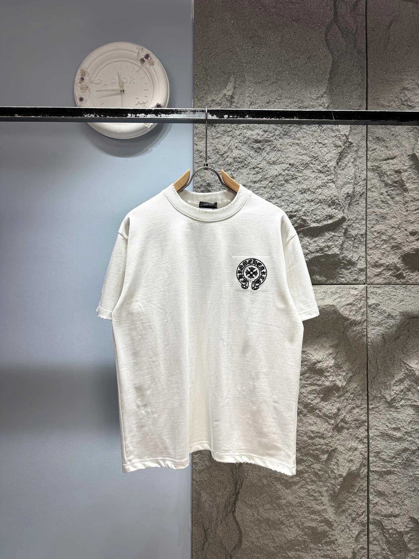 Chrome Hearts* ‼️ T ® 🖤 ! ！ g ， ， T ， ， ， ， + ! ， ， Classic CH ， ⚠️ ： ⚠️EE 26026 Same Style 𝐂𝐎𝐋𝐎𝐔𝐑：White Black 𝐒𝐈𝐙𝐄：S-Xl